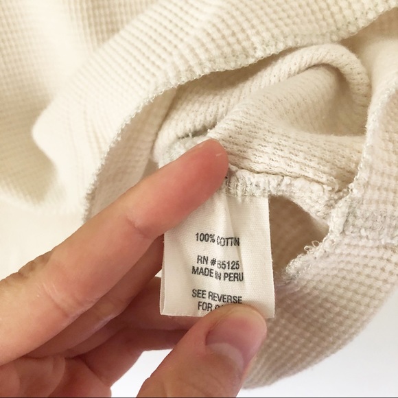 Penn State Retro Long Sleeve Cream Thermal Top - Picture 4 of 6